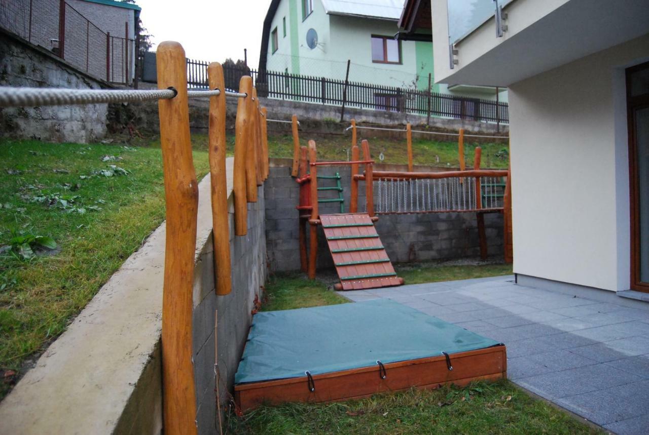 Penzion Emilia Ружомберок Екстериор снимка